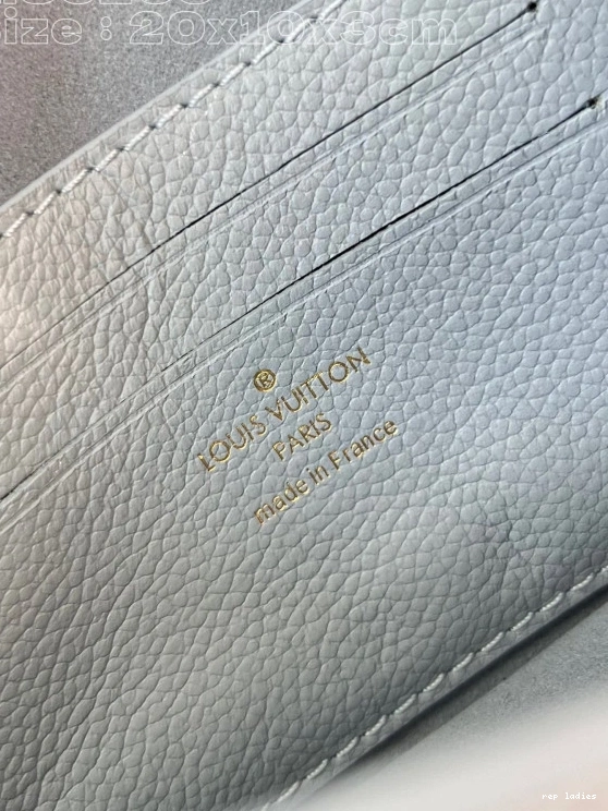 Cheap Chain On VUITTON Wallet Lily LOUIS 0805